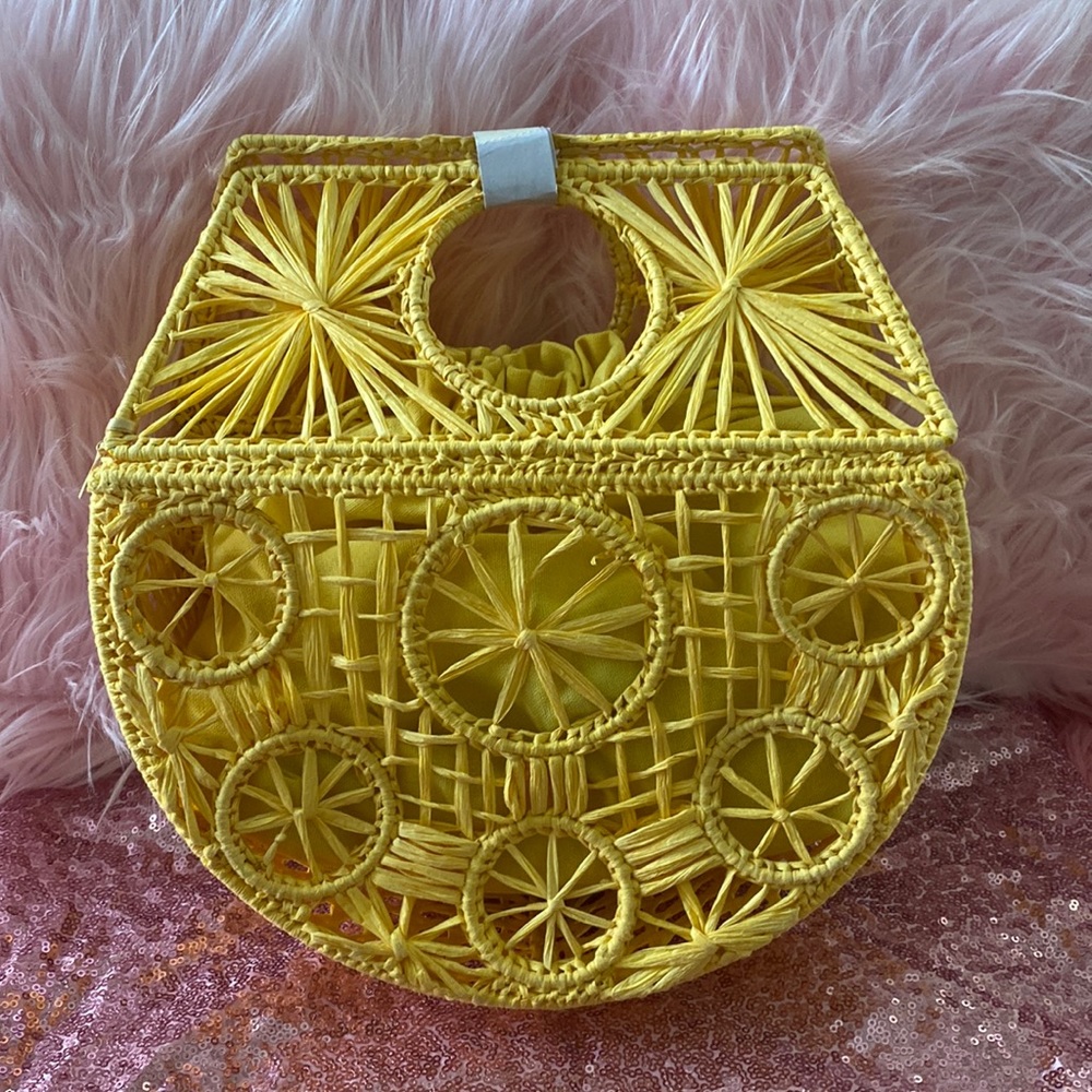 💛House of Harlow 1960 Handwoven Bag💛